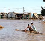 در اثر سرازيرشدن سيلاب در بادغيس ١٢ تن جان باختند